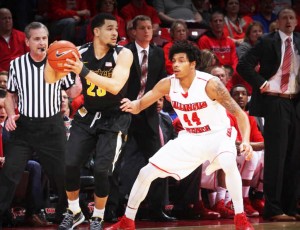 Wichita State’s Fred VanVleet, the former Rockford Auburn star, looks to pass during last Saturday’s 68-62 Missouri Valley  Conference victory at Illinois State. (Wichita State photo)
