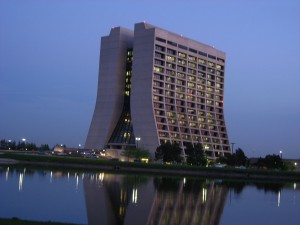 SUB — 040815 — fermilab opens up PHOTO