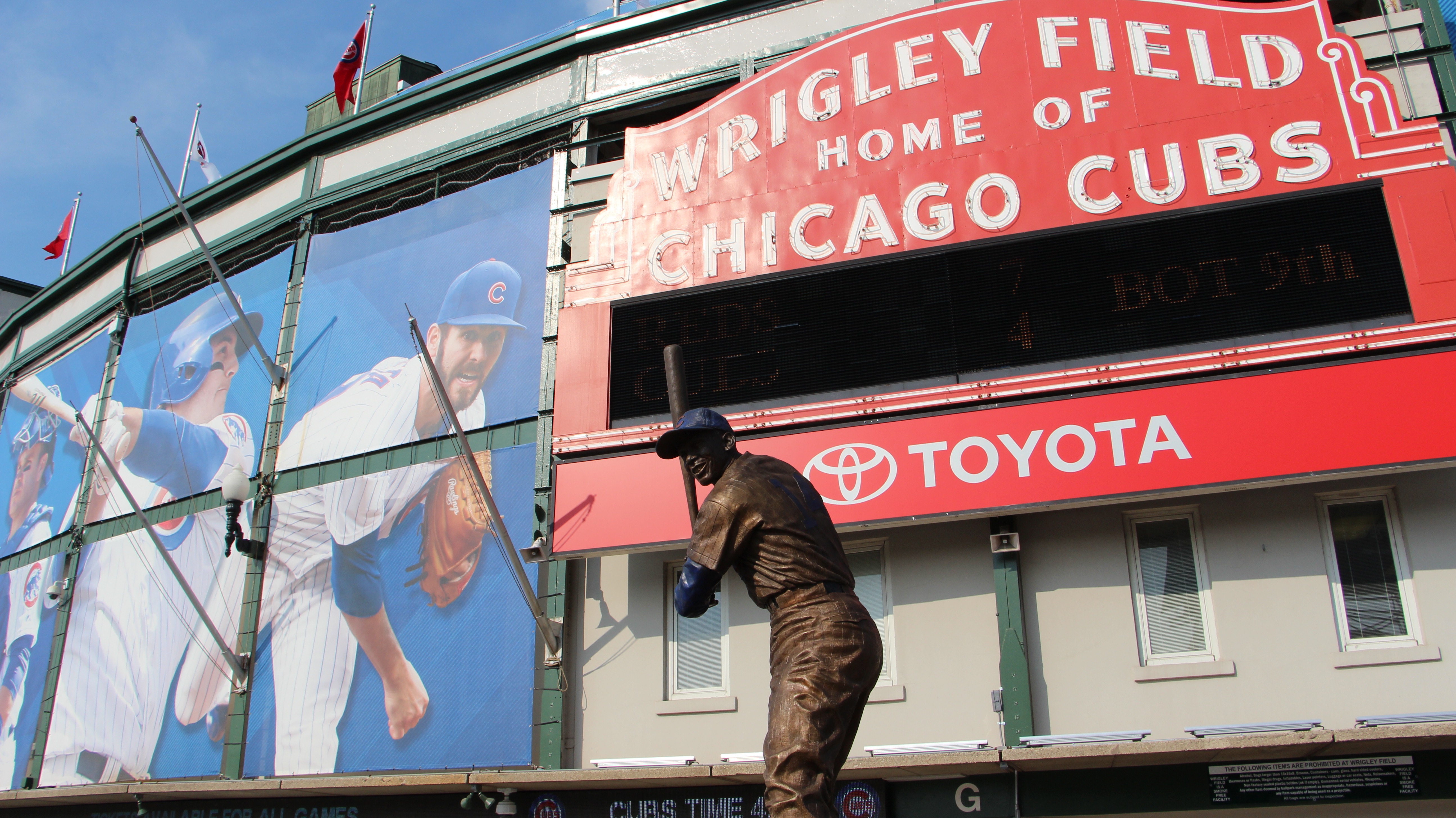 Cubs to celebrate division title, fans hope hope for big things this  postseason - Chronicle Media