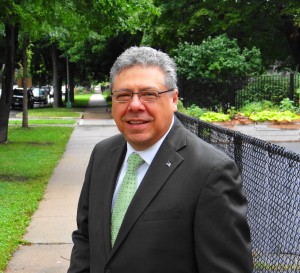 Javier Salas, of Chicago’s Northwest Side, is a former Spanish-language radio host and television presenter who served as a policy adviser for former Gov. Pat Quinn.