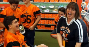 USA Football recognized Dana Ferguson, team mom for the McHenry Junior Warriors, as their 2015 Team Mom of the Year.