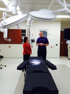 Illinois Lt. Gov. Evelyn Sanguinetti (left) gets a tour of the new patient care addition at Advocate Eureka Hospital during a dedication ceremony on Jan. 14. Sanguinetti was one of the many public officials in attendance. (Photo courtesy Advocate Eureka and Lt. Gov. Evelyn Sanguinetti)