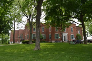 The Monroe County Courthouse, built in 1851, is located on Courthouse Square in central Waterloo. (Photo Wikimedia Commons)