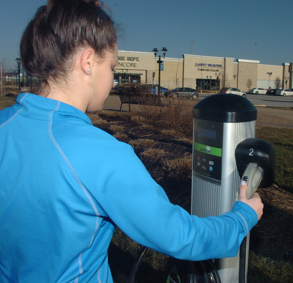 electric-car-charging-stations-gaining-in-numbers-in-central-illinois