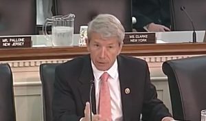 U.S. Rep. Kurt Schrader (D-OR) introduced a federal bill that would ease the nation into the increased threshold over the course of four years.