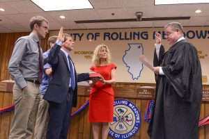 Newly-elected Senator, Tom Rooney (R-Rolling Meadows), was sworn in on Sept. 29, affirming his position in the Illinois General Assembly as the State Senator for the 27th District. Circuit Judge Martin Kelley administered the oath to Senator Rooney.