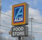 ALDI to provide daily bus service from shuttered Maywood store to Bellwood