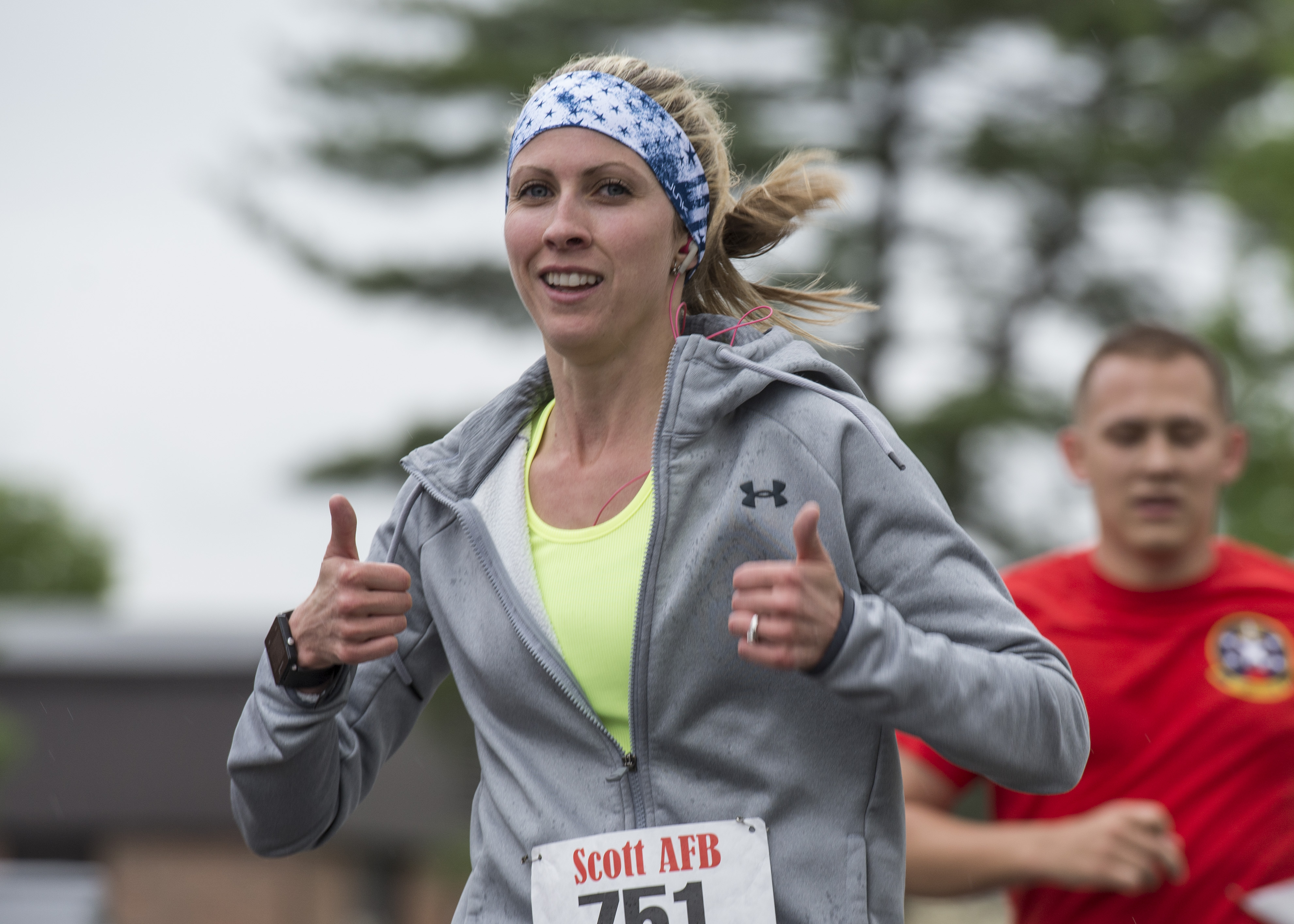 Runners chase Scott Air Force Base's past - Chronicle Media