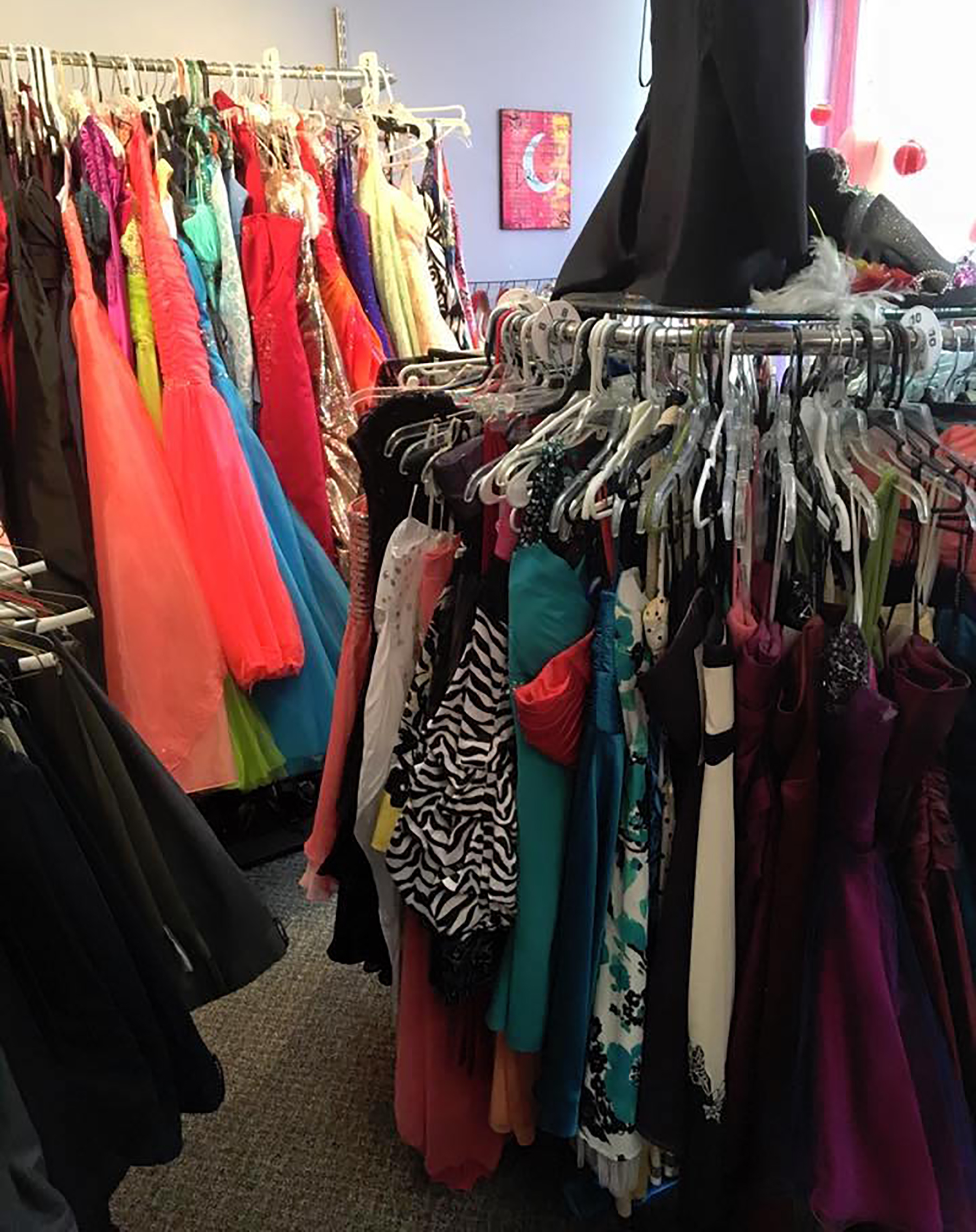 Chillicothe boutique lets everyone ‘feel like a princess’ with low-cost ...