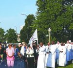 Deacons, worshippers pray for peace in Chicago
