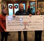 Tree of Life Unitarian congregation gives to new PADS shelter