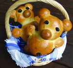 CREATIVE FAMILY FUN: Twist, shape and bake healthy bread bears