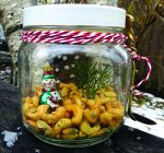 CREATIVE FAMILY FUN: Rosemary cashews for holiday snacking