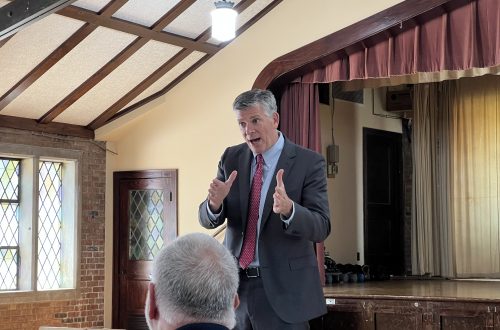 La Hood gets candid with constituents about about debt ceiling vote