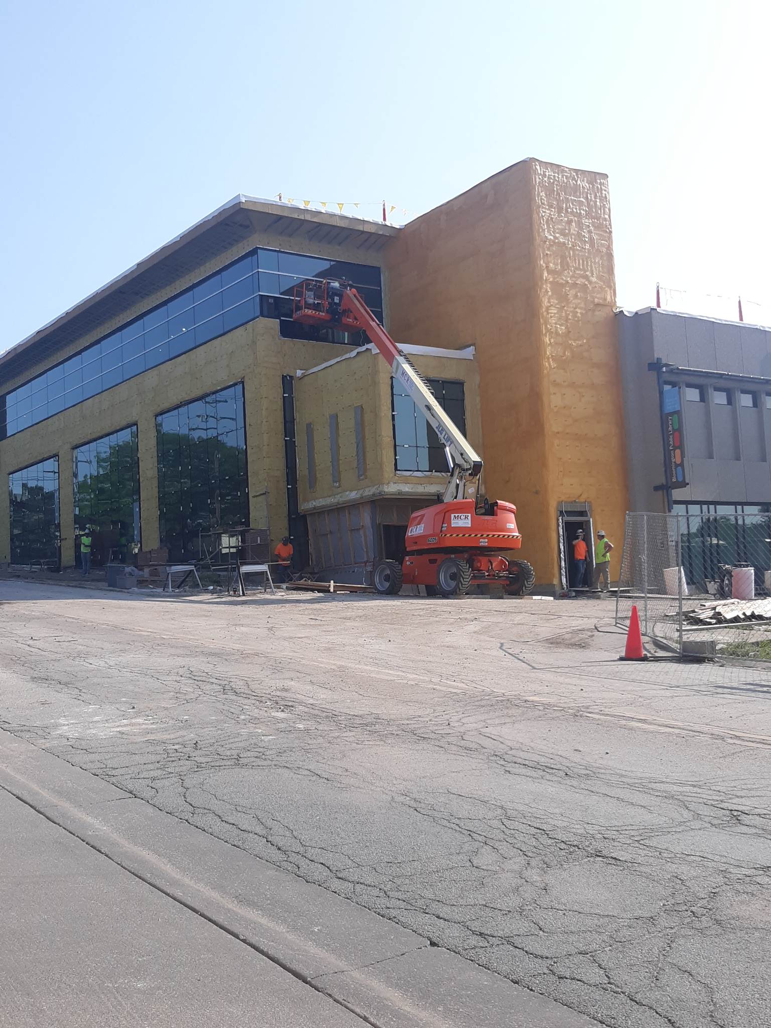 Bloomington Public Library Expansion On Schedule - Chronicle Media