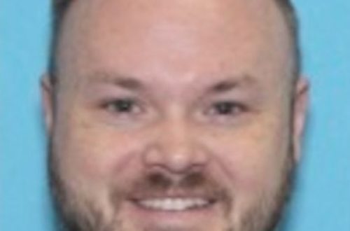 Elburn vet, held on child-porn charge, seeks release