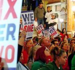 Illinois lawmakers delay pension reform again