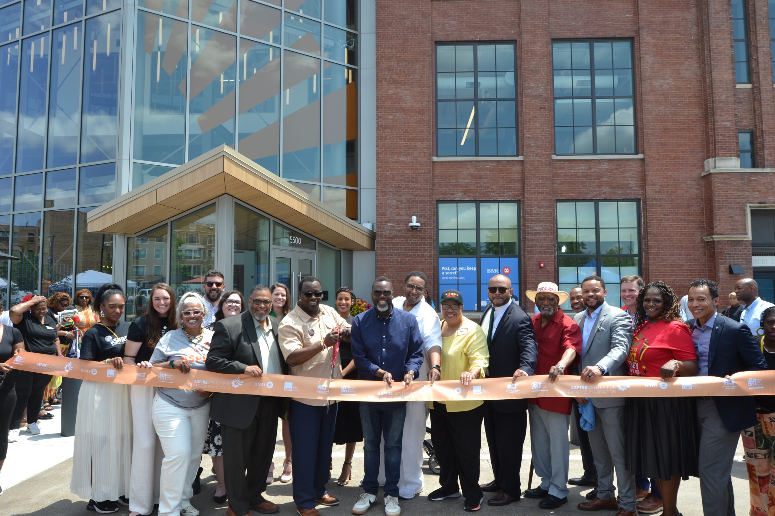 Chicago West Side workforce development center opens