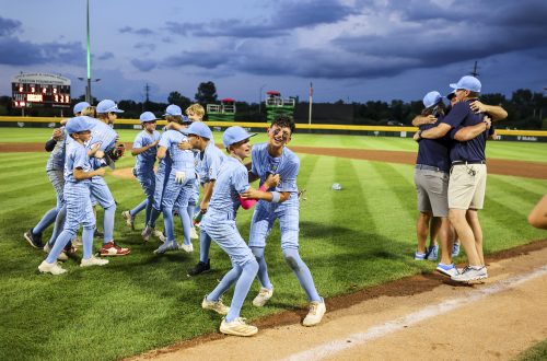 Clarendon Hills advances to Little League World Series